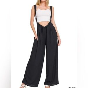 Woven Tie-Back Suspender Jumpsuit in Black
